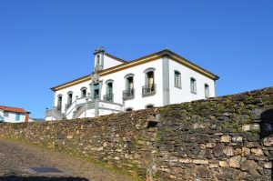 Podem participar do Programa Inova Mariana servidores municipais da administração direta ou indireta dos poderes Executivo e Legislativo