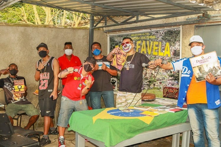 Artistas presentes na última edição do Fala Favela.TV - Foto: Lui Pereira/Agência Primaz