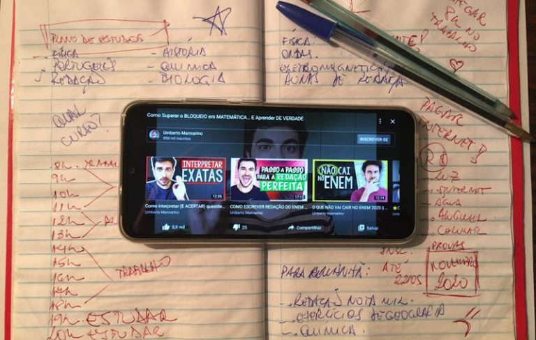 Não-adiamento do ENEM prejudica alunos da rede púbica de Mariana