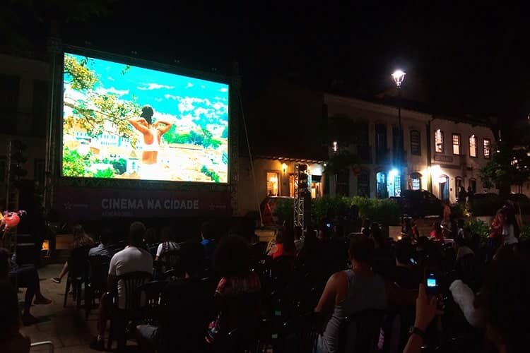 Cinema na Cidade_Carrossel-05-min