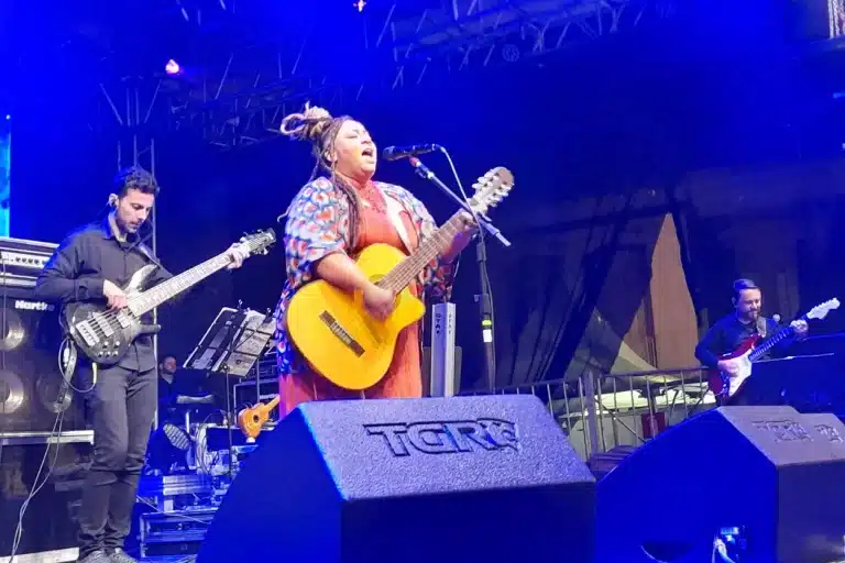 09- Banzo - Thaylis Carneiro