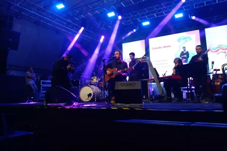 Brasa (Flávio Vasconcelos) - Foto Lucas Barbosa/Agência Primaz