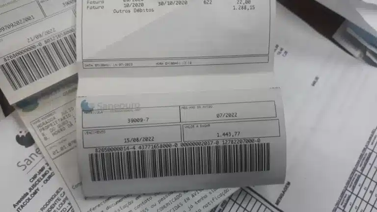 Contas de água, com valores considerados abusivos, são mais um motivo de insatisfação, somado a problemas de qualidade da água fornecida pela Saneouro