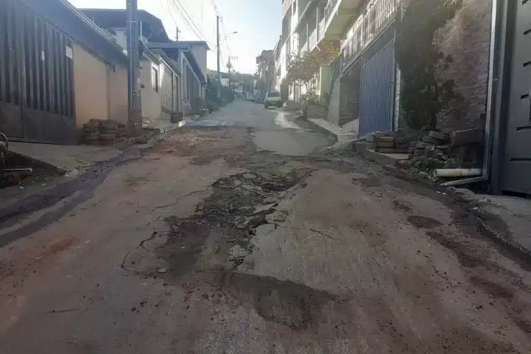 Imagens encaminhadas à Agência Primaz por moradores da rua João Batista