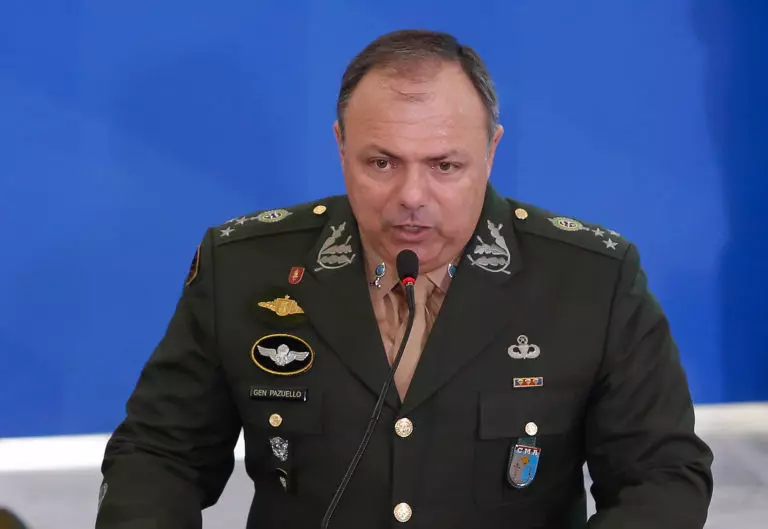 Ex-ministro da Saúde e atual deputado federal Eduardo Pazuello (PL), absolvido pelo Exército, em processo sigiloso