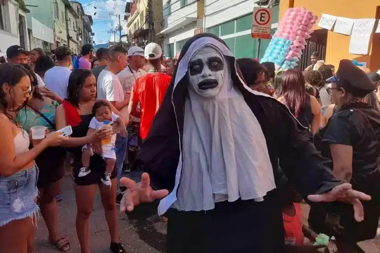 Banda dos Farrapos_Carrossel-01