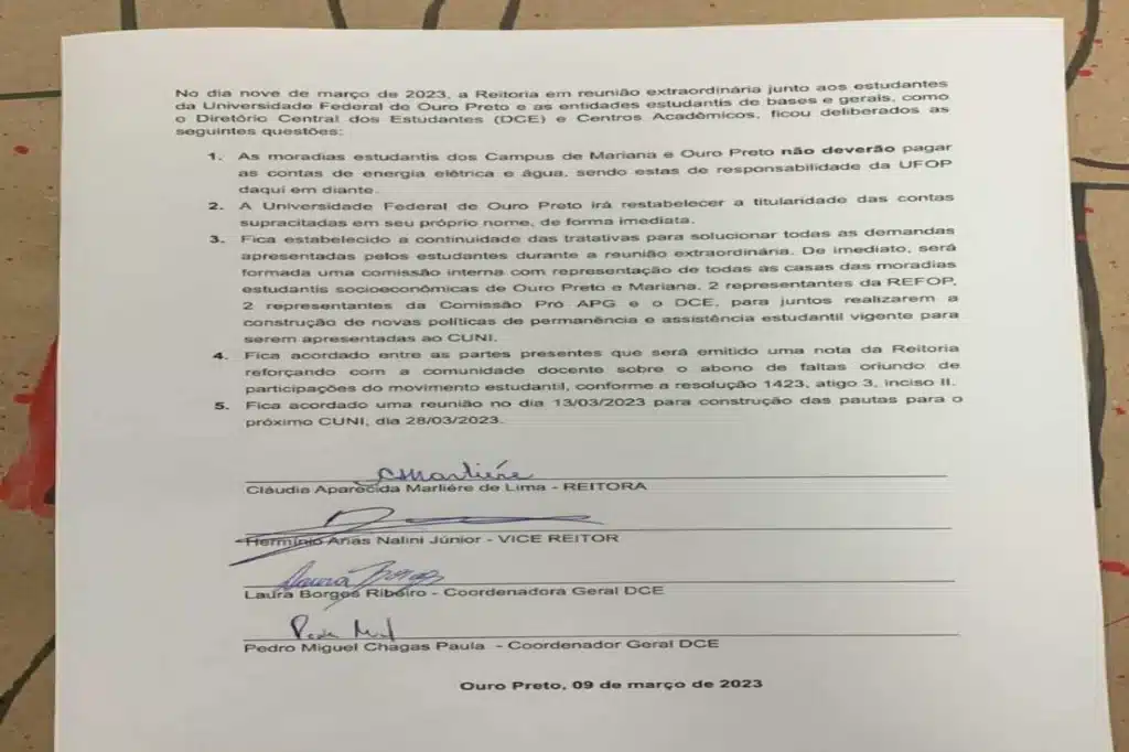 Ocupação da Reitoria da UFOP gerou documento que garante isenção de água e luz a estudantes de moradias socioeconômicas
