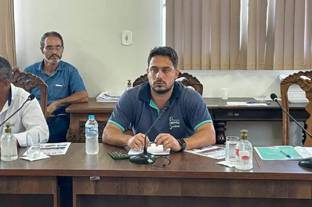 Vereador Pedrinho Salete (Cidadania) foi o autor do pedido de vista no projeto que dispões sobre fornecimento de refeições prontas aos servidores do SAAE