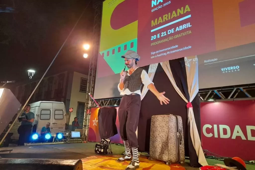 A programação incluiu a apresentação do palhaço Sufoco