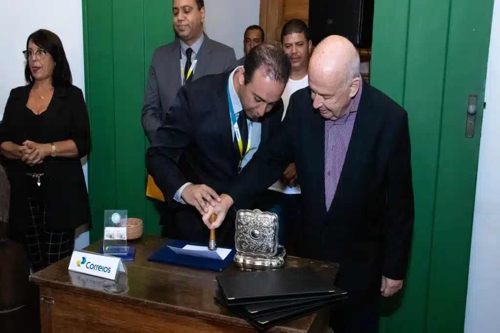 CErimônia de lançamento do selo comemorativo dos 200 anos de elevação de Ouro Preto a Imperial Cidade de Ouro Preto