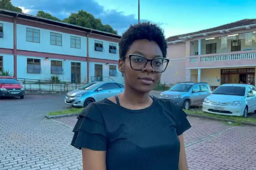 Estudante de Jornalismo, Ana Flávia teve dificuldades em encontrar moradia