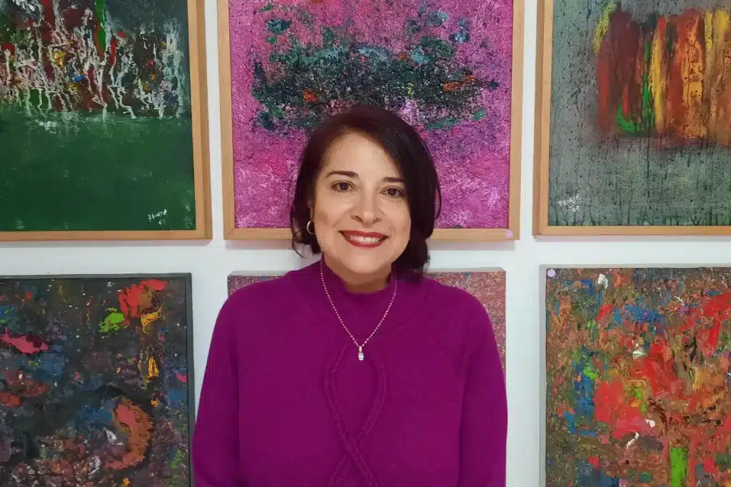 Obras da artista aldravista Andreia Donadon Leal enaltecem a produção artística contemporânea da cidade de Mariana