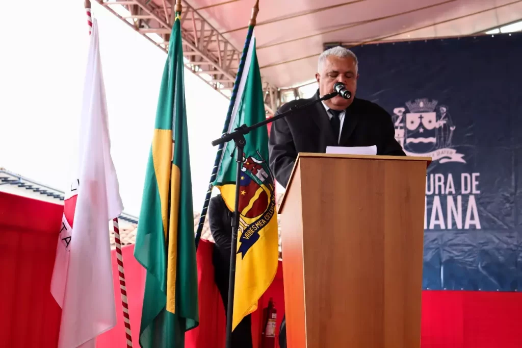 Edson Agostinho (Cidadania), prefeito interino de Mariana, informou que não recebeu convite para a cerimônia realizada em Belo Horizonte