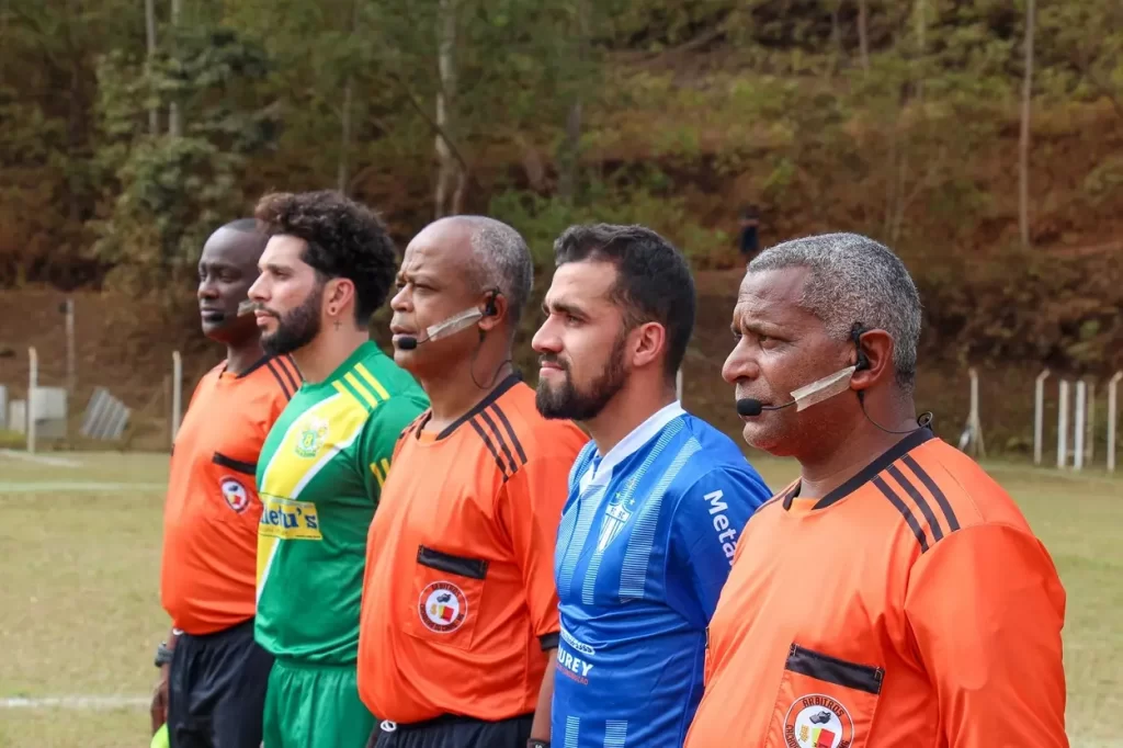Oito de Dezembro e São Caetanense se enfrentam no Campeonato de Mariana