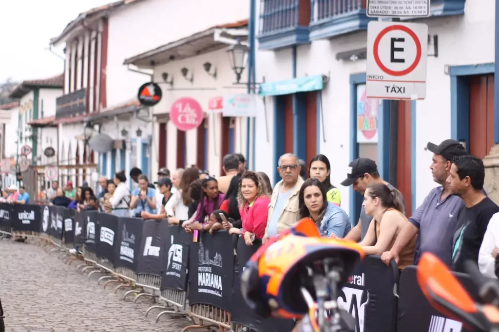 Um bom público marcou presença no primeiro dia da competição