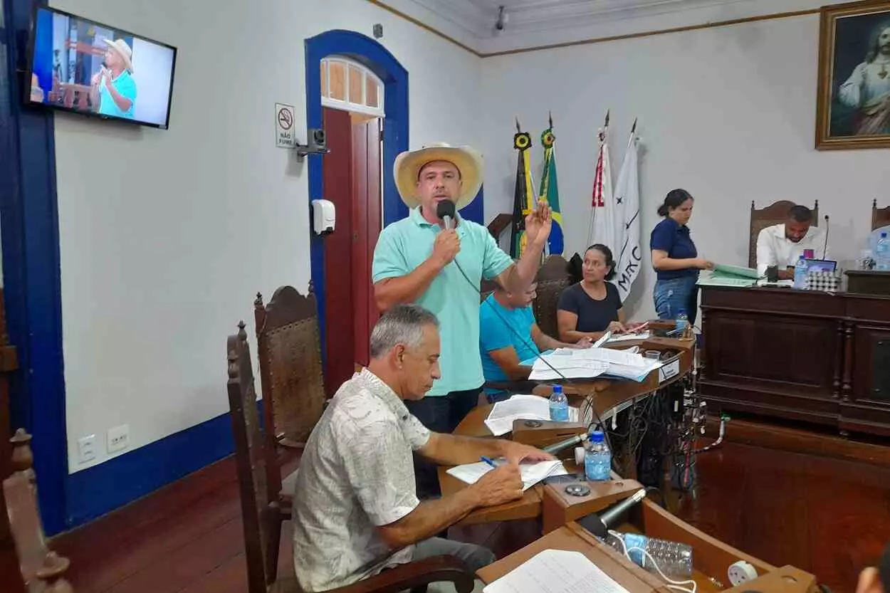 Júlio Gori acusou a Administração Municipal de interferência nos assuntos do Legislativo, recomendando o arquivamento de suas emendas