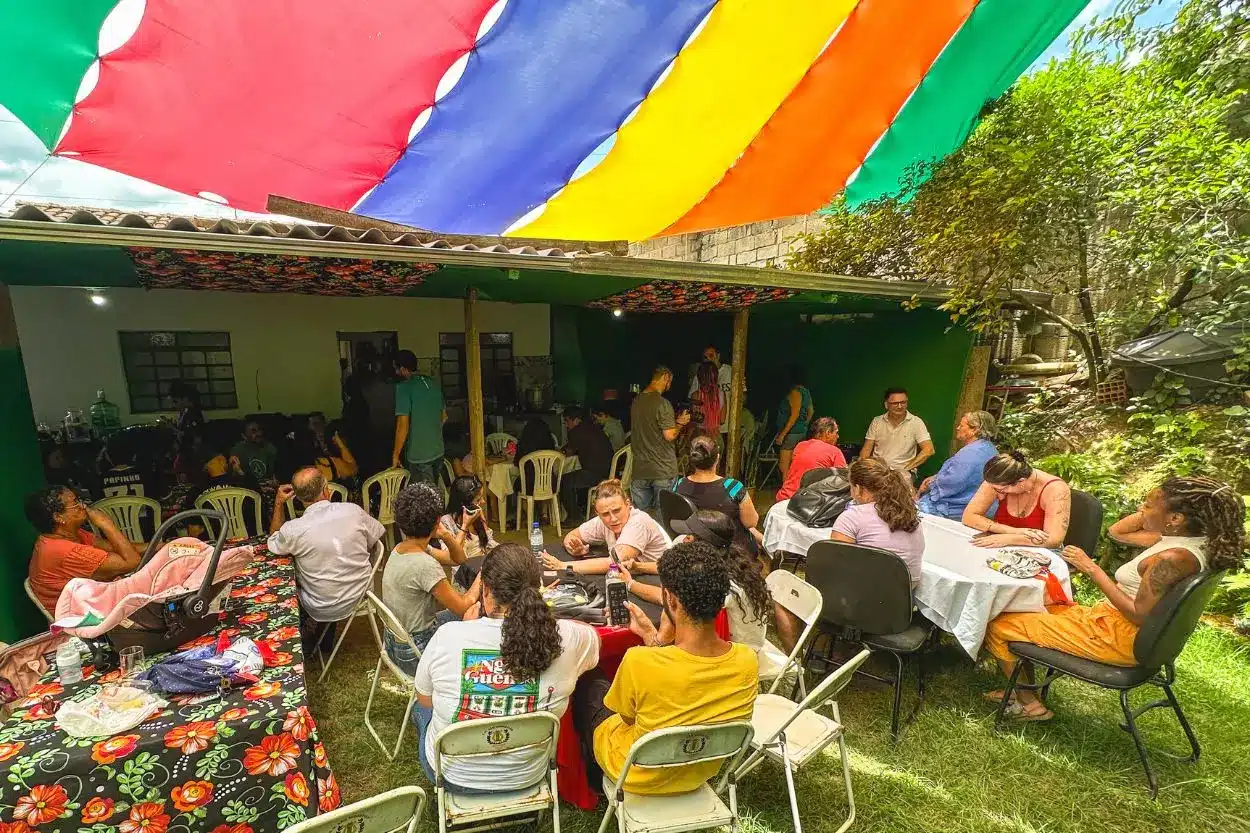 O Quintal da Núria recebeu aproximadamente 50 pessoas para a edição do Circuito Experimente Mariana