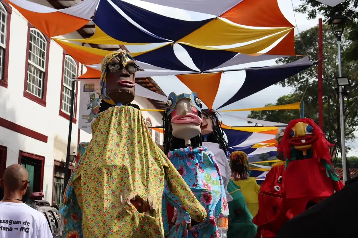 Último dia de carnaval, em Mariana, que resultou em lucro apenas razoável segundo barraqueiros e ambulantes