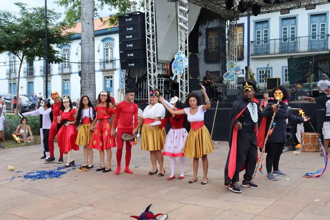 Último dia de carnaval, em Mariana.