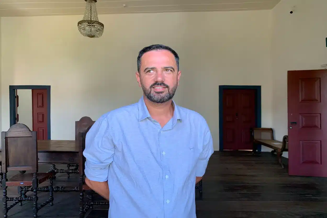 A Câmara Municipal de Mariana, onde começou sua carreira política, foi o local escolhido para a última aparição pública de Duarte Jr. antes da posse como Deputado Federal