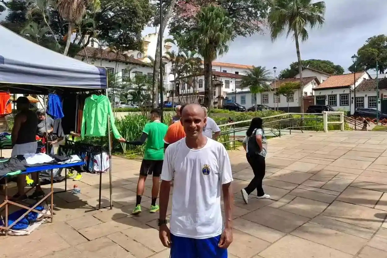 Gilberto Lopes disputa a Corrida da Ressaca desde 2007 e, em 2024, seu foco é a Maratona Internacional do Rio de Janeiro, que acontece em junho