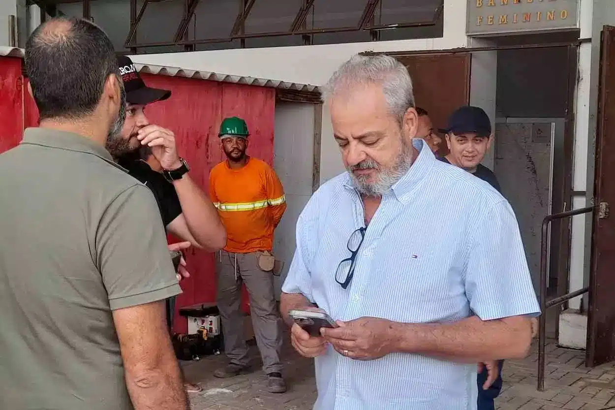 Prefeito Celso Cota garante que o processo de parceria com o Cruzeiro Futsal é perfeitamente legal e tem o aval da Procuradoria Jurídica do município