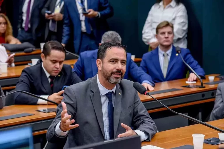 Duarte Júnior (Republicanos) ocupa, como suplente, uma cadeira na Câmara dos Deputados, desde fevereiro, e lança agora sua pré-candidatura à Prefeitura de Ouro Preto