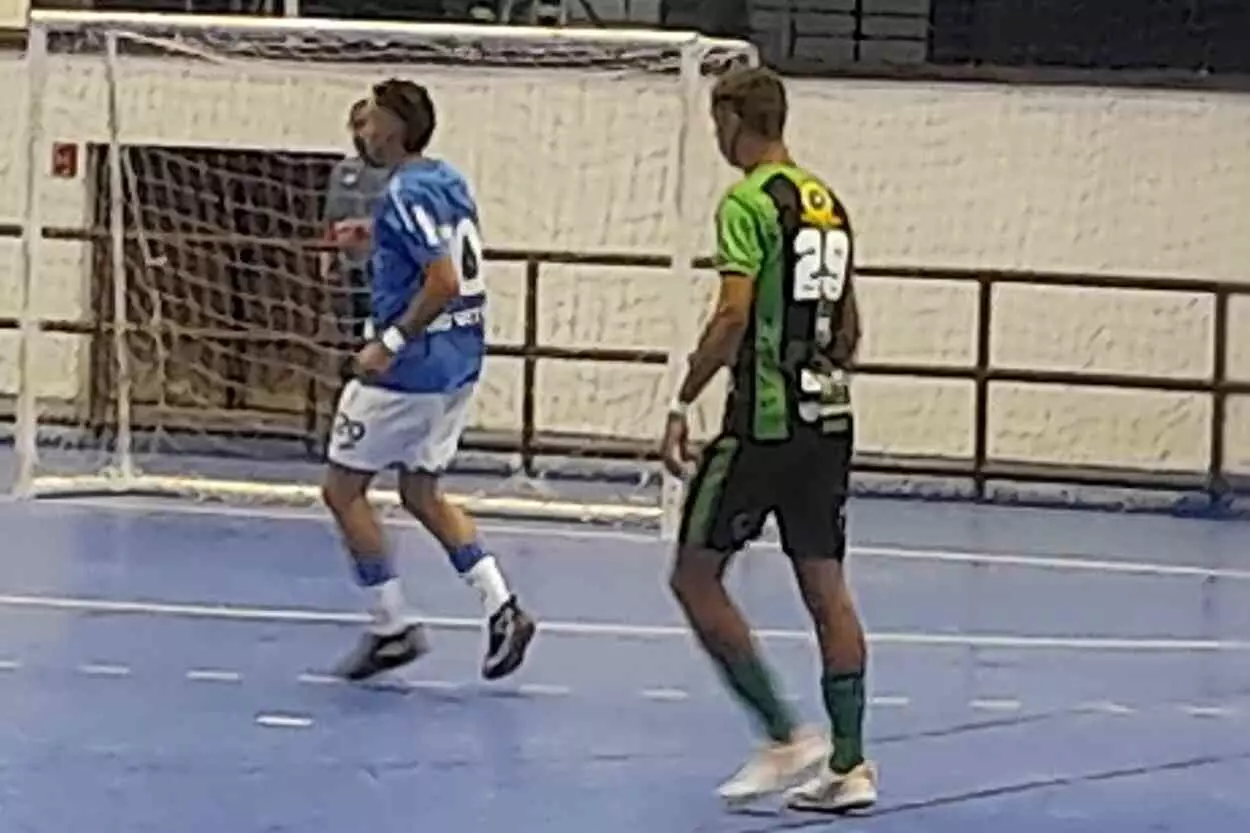 Destaque do América Futsal, Caíque (29) deu uma assistência, marcou uma vez, e participou da jogada do gol de empate