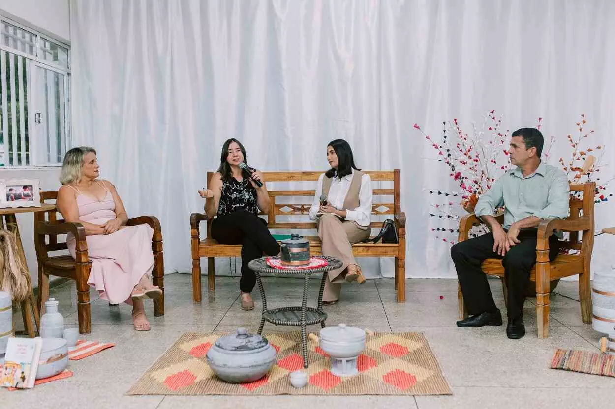 Lançamento do livro classificado para o Prêmio LOBA, foi realizado na última sexta-feira (15), em Cachoeira do Brumado, quando a comunidade teve oportunidade de conhecer detalhes da obra - sobre o trabalho realizado