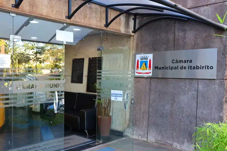 Deverão ser promovidas ações educativas, palestras, rodas de conversa, campanhas informativas e atendimentos voltados à saúde do trabalhador - Comunicação/Câmara Municipal de Itabirito