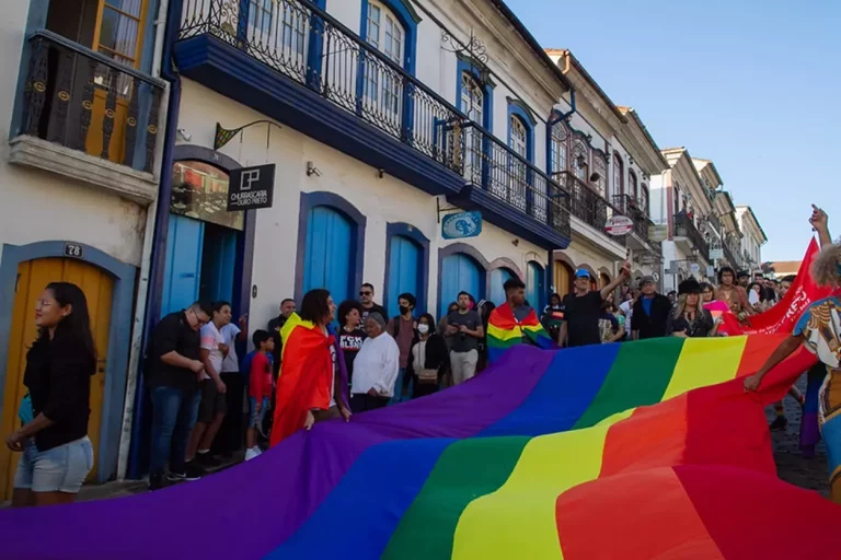 O Centro de Referência e Acolhimento (CRA) LGBT+ de Ouro Preto oferece várias atividades para toda a comunidade.