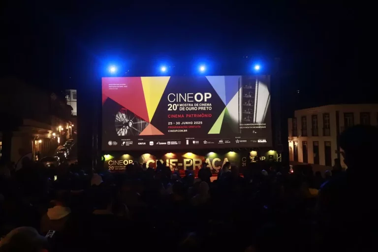 A 20ª edição da CineOP se encerra nesta segunda-feira (30) com uma apresentação especial marcada para às 20h, na Praça Tiradentes.