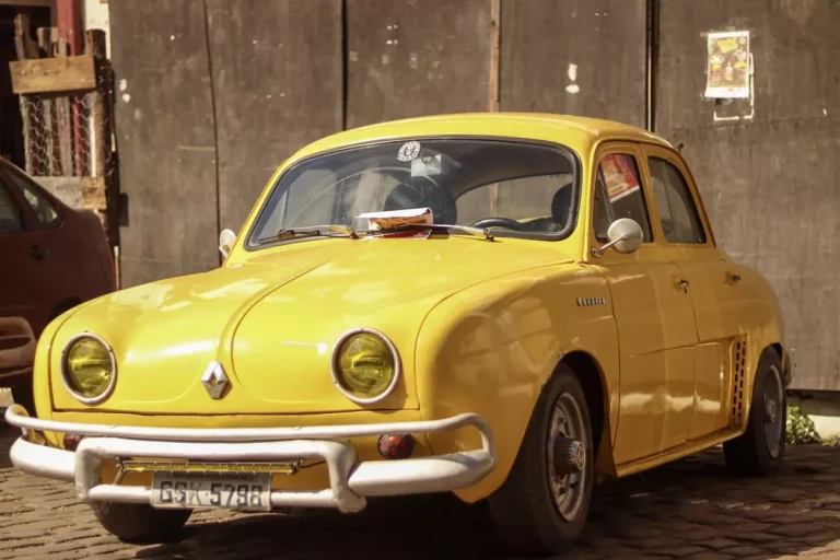 Um raro Renaut Gordini estava em exposição em Mariana