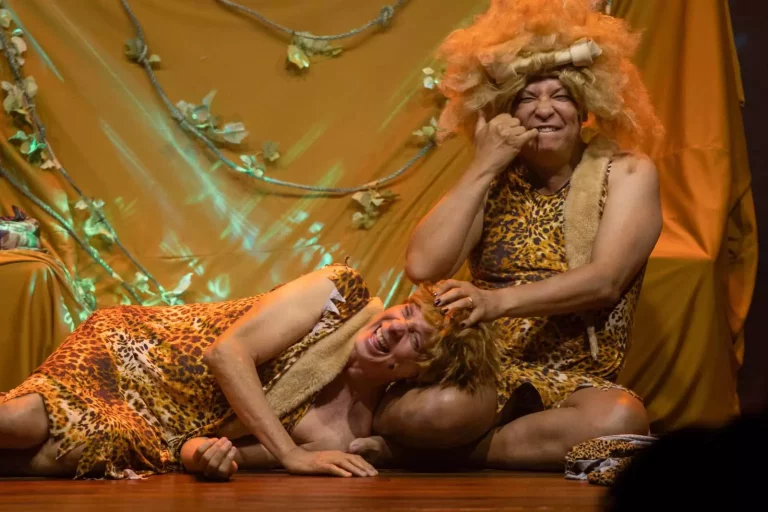 De sexta à domingo (25 a 27 de julho), o Festival de Popularização do Teatro chega à Mariana trazendo grandes nomes do teatro brasileiro com apresentações voltadas para públicos de todas as idades.