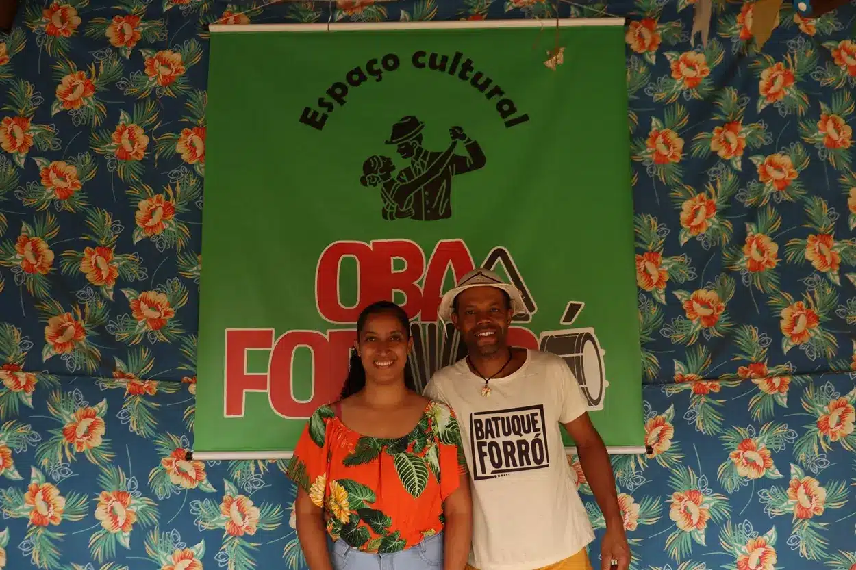 Nicoly e Joviano, do Trio Chinelado são os idealizadores do Espaço Cultural Obaa!Forró!