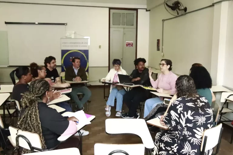 Grupo que participou do evento de apresentação do projeto de extensão TEAR, da UFOP.