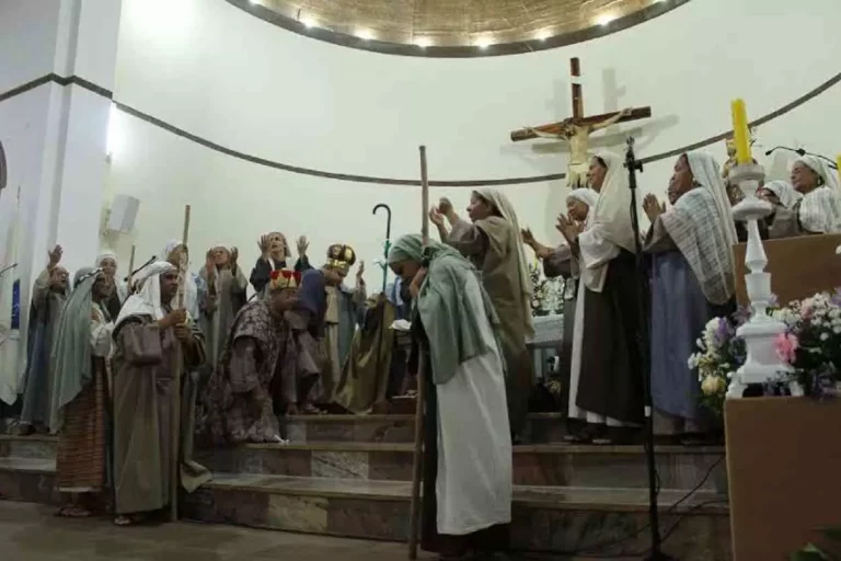 Apresentação do Oratório de Natal pelo grupo de Padre Viegas, inspiração para o Natal de Luz 2025