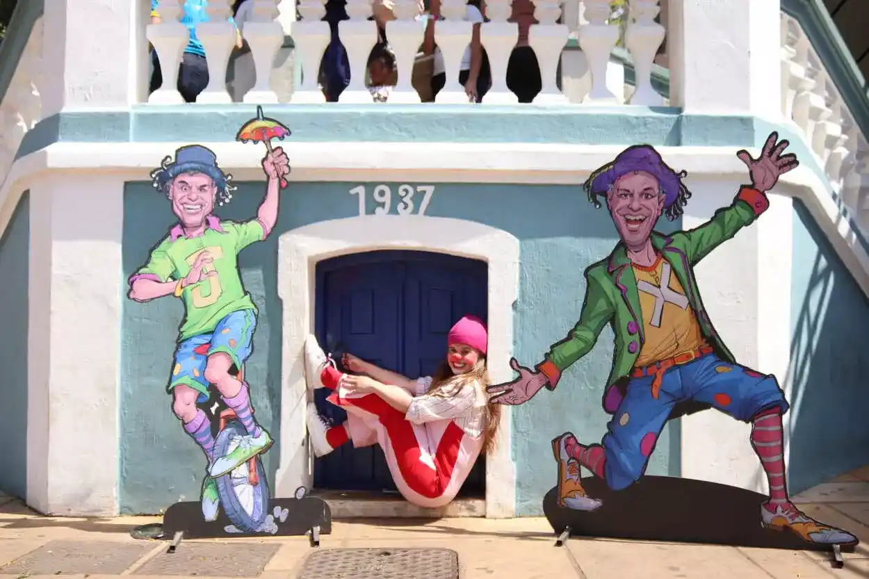 A palhaça Polegada veio prestigiar as atrações do 13º Circovolante - Encontro Nacional de Palhaços