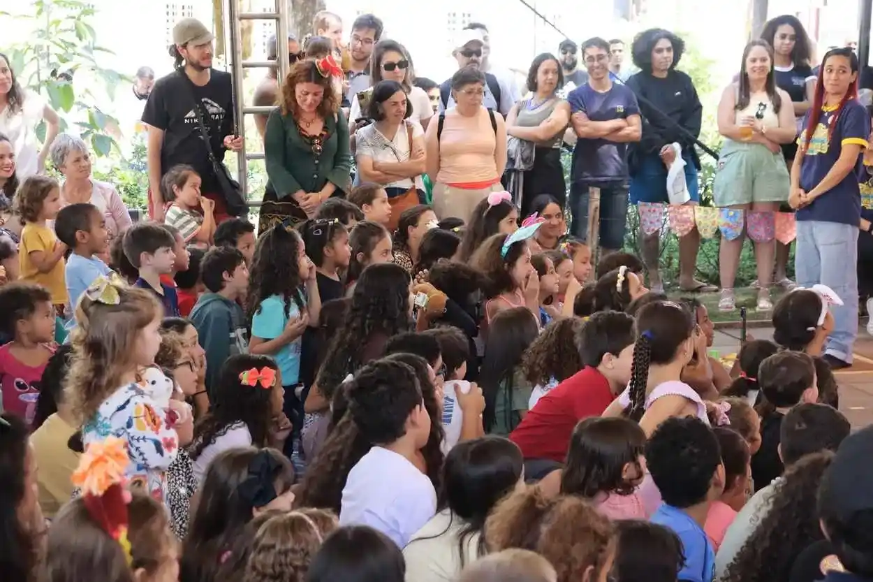 Jardim, Cine teatro Municipal e Praça da Sé, no último dia do Encontro Intrnacional de Palhaços 2025 - Fotos: Agência Primaz