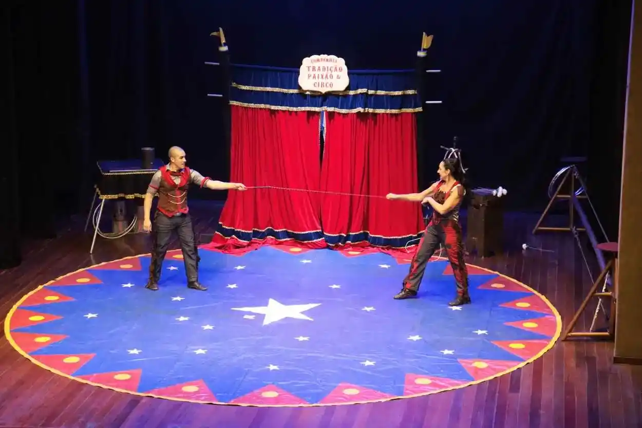 Jardim, Cine teatro Municipal e Praça da Sé, no último dia do Encontro Intrnacional de Palhaços 2025 - Fotos: Agência Primaz