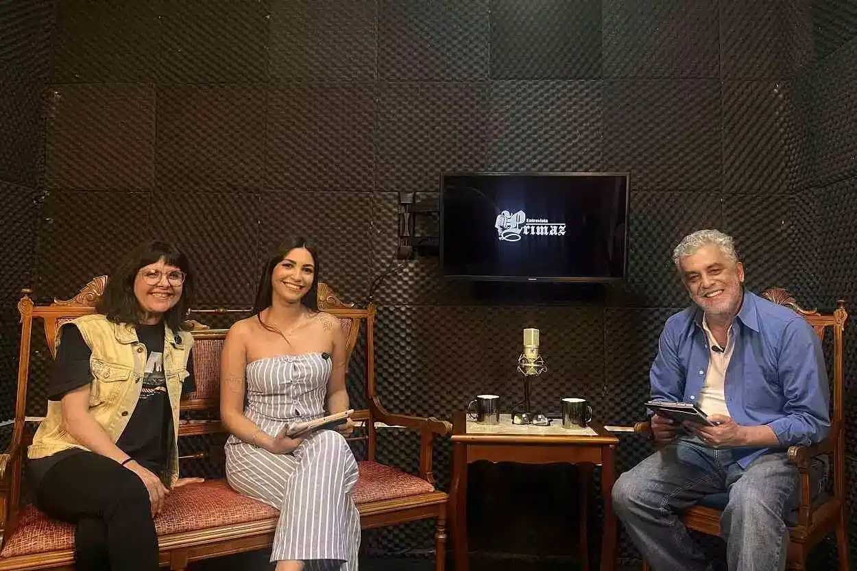 O tema do TCC de Lívia Vieira conversa intimamente com o projeto Memórias Primaz, cuja temporada relacionada à política se encontra em fase de pré-produção