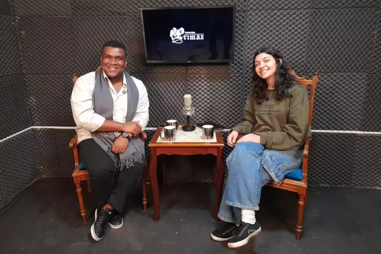 Wasington Reis e Larissa Antunes durante gravação da Entrevista Primaz