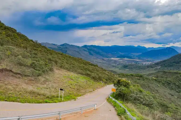 Mineração do Projeto Walls na Estrada da Purificação
