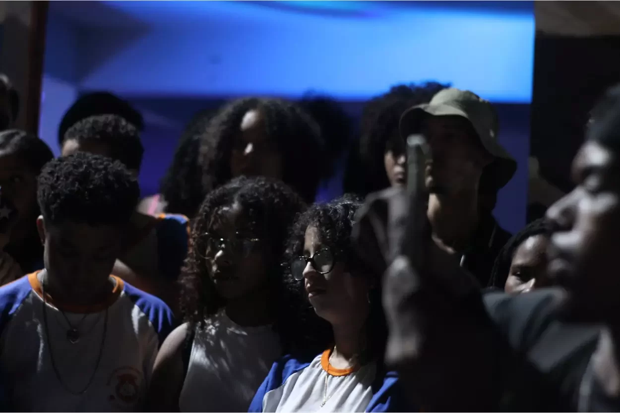 A batalha de rima contou com estudantes da escola e de MC’s convidados